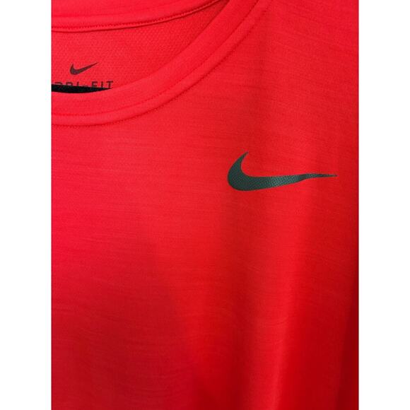 NIKE Men's Dri-Fit Superset Breathe Training T-shirt Red Size XL AJ8021 Tee Dry - Picture 5 of 9